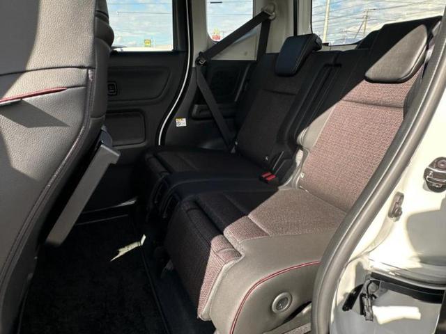 スペーシアカスタム ハイブリッドXS 新品タイヤ/保証書/純正 9インチ SDナビ/セーフティサポート(スズキ)/両側電動スライドドア/シートヒーター 前席/全方位モニター用カメラ/車線逸脱防止支援システム/シート ハーフレザー 禁煙車(7枚目)