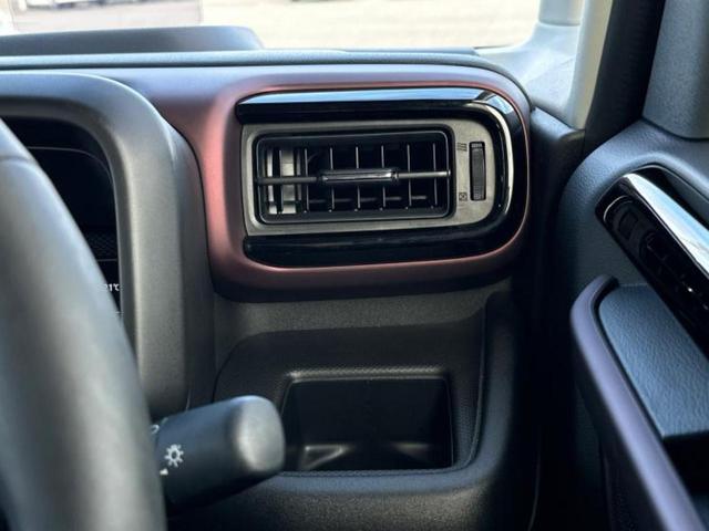 スペーシアカスタム ハイブリッドXS 新品タイヤ/保証書/純正 9インチ SDナビ/セーフティサポート(スズキ)/両側電動スライドドア/シートヒーター 前席/全方位モニター用カメラ/車線逸脱防止支援システム/シート ハーフレザー 禁煙車(44枚目)