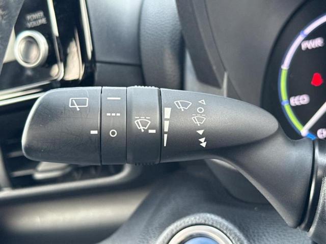 ヤリスクロス ハイブリッドZ 保証書/ディスプレイオーディオ+ナビ8インチ/トヨタセーフティセンス/シートヒーター 前席/パノラミックビューモニター/車線逸脱防止支援システム/シート ハーフレザー 衝突被害軽減システム 電動シート(16枚目)