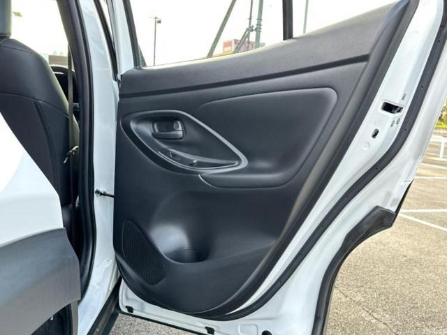 ヤリスクロス ハイブリッドZ 保証書/ディスプレイオーディオ+ナビ8インチ/トヨタセーフティセンス/シートヒーター 前席/パノラミックビューモニター/車線逸脱防止支援システム/シート ハーフレザー 衝突被害軽減システム 電動シート(21枚目)