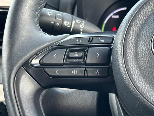 ヤリスクロス ハイブリッドZ 保証書/ディスプレイオーディオ+ナビ8インチ/トヨタセーフティセンス/シートヒーター 前席/パノラミックビューモニター/車線逸脱防止支援システム/シート ハーフレザー 衝突被害軽減システム 電動シート(26枚目)