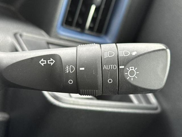 タント カスタムXスタイルセレクション 新品タイヤ/保証書/純正 9インチ ナビ/スマートアシスト(トヨタ・ダイハツ)/両側電動スライドドア/シートヒーター 前席/車線逸脱防止支援システム/シート ハーフレザー/ドライブレコーダー 前後(16枚目)