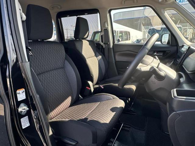 ソリオバンディット バンディットハイブリッドＭＶ　保証書／純正　９インチ　メモリーナビ／セーフティサポート（スズキ）／両側電動スライドドア／シートヒーター　前席／全方位モニター／車線逸脱防止支援システム／パーキングアシスト　バックガイド　全周囲カメラ（4枚目）