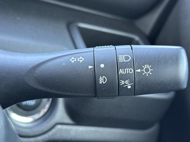 ソリオバンディット バンディットハイブリッドＭＶ　保証書／純正　９インチ　メモリーナビ／セーフティサポート（スズキ）／両側電動スライドドア／シートヒーター　前席／全方位モニター／車線逸脱防止支援システム／パーキングアシスト　バックガイド　全周囲カメラ（16枚目）