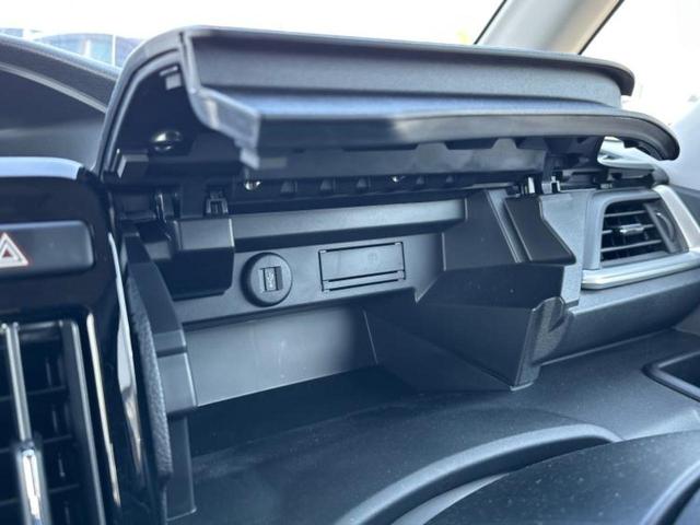 ソリオバンディット バンディットハイブリッドＭＶ　保証書／純正　９インチ　メモリーナビ／セーフティサポート（スズキ）／両側電動スライドドア／シートヒーター　前席／全方位モニター／車線逸脱防止支援システム／パーキングアシスト　バックガイド　全周囲カメラ（30枚目）