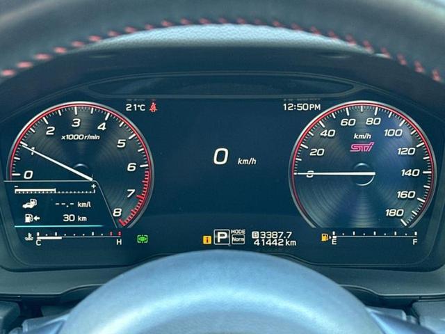 レヴォーグ ４ＷＤ　ＳＴＩスポーツＥＸ　保証書／純正　１１．６インチ　メモリーナビ／アイサイト／シートヒーター　前席／車線逸脱防止支援システム／シート　フルレザー／電動バックドア／ドライブレコーダー　純正／ヘッドランプ　ＬＥＤ　革シート（14枚目）