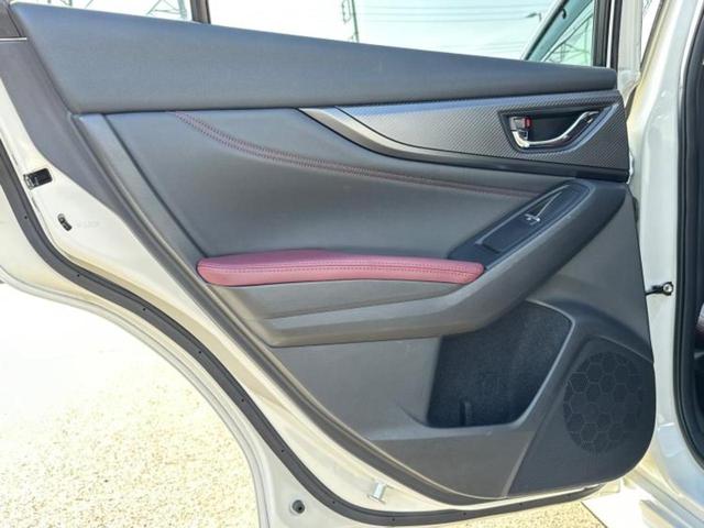 レヴォーグ ４ＷＤ　ＳＴＩスポーツＥＸ　保証書／純正　１１．６インチ　メモリーナビ／アイサイト／シートヒーター　前席／車線逸脱防止支援システム／シート　フルレザー／電動バックドア／ドライブレコーダー　純正／ヘッドランプ　ＬＥＤ　革シート（23枚目）