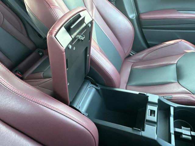 レヴォーグ ４ＷＤ　ＳＴＩスポーツＥＸ　保証書／純正　１１．６インチ　メモリーナビ／アイサイト／シートヒーター　前席／車線逸脱防止支援システム／シート　フルレザー／電動バックドア／ドライブレコーダー　純正／ヘッドランプ　ＬＥＤ　革シート（32枚目）