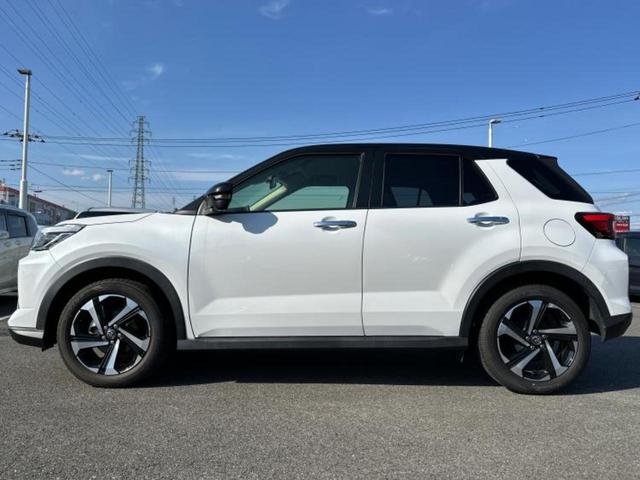 ライズ ハイブリッドＺ　保証書／純正　９インチ　ナビ／スマートアシスト（トヨタ・ダイハツ）／シートヒーター／パノラミックビューモニター／車線逸脱防止支援システム／パーキングアシスト　バックガイド　衝突被害軽減システム　禁煙車（2枚目）