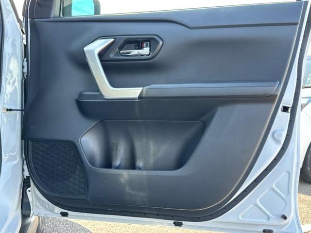 ライズ ハイブリッドＺ　保証書／純正　９インチ　ナビ／スマートアシスト（トヨタ・ダイハツ）／シートヒーター／パノラミックビューモニター／車線逸脱防止支援システム／パーキングアシスト　バックガイド　衝突被害軽減システム　禁煙車（20枚目）