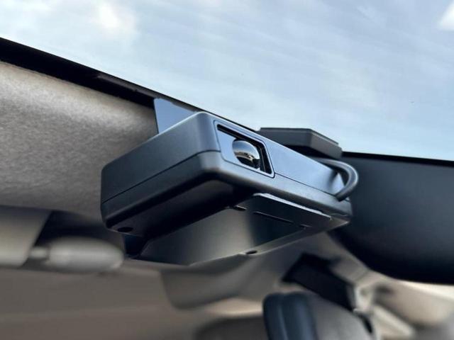 ライズ ハイブリッドＺ　保証書／純正　９インチ　ナビ／スマートアシスト（トヨタ・ダイハツ）／シートヒーター／パノラミックビューモニター／車線逸脱防止支援システム／パーキングアシスト　バックガイド　衝突被害軽減システム　禁煙車（35枚目）