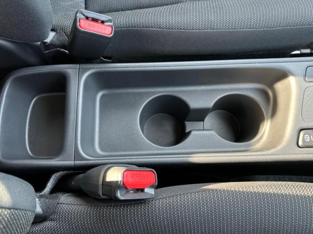 ヤリスクロス Ｇ　保証書／ディスプレイオーディオ８インチ／トヨタセーフティセンス／車線逸脱防止支援システム／ＵＳＢジャック／Ｂｌｕｅｔｏｏｔｈ接続／ＥＴＣ／ＥＢＤ付ＡＢＳ／横滑り防止装置／クルーズコントロール　禁煙車（37枚目）