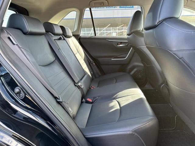 RAV4 4WD G 新品タイヤ/保証書/純正 SDナビ/衝突安全装置/シートヒーター/車線逸脱防止支援システム/シート 合皮/パーキングアシスト バックガイド/電動バックドア/ヘッドランプ LED 衝突被害軽減システム(5枚目)