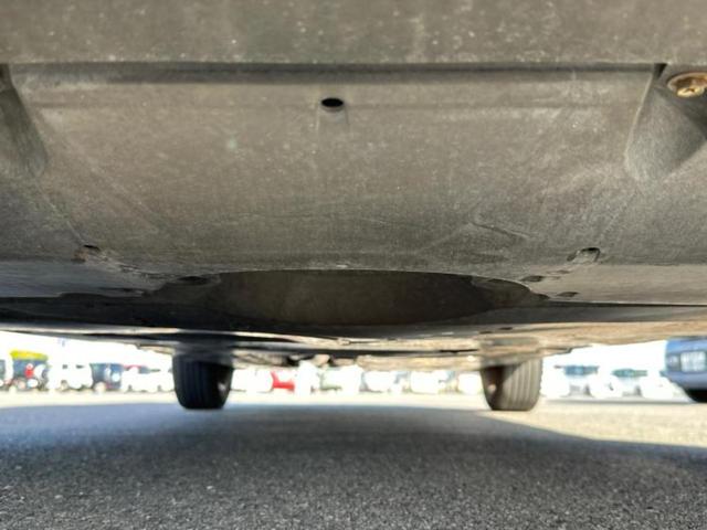 ＲＡＶ４ ４ＷＤ　Ｇ　新品タイヤ／保証書／純正　ＳＤナビ／衝突安全装置／シートヒーター／車線逸脱防止支援システム／シート　合皮／パーキングアシスト　バックガイド／電動バックドア／ヘッドランプ　ＬＥＤ　衝突被害軽減システム（46枚目）