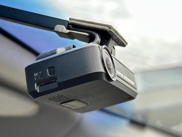 エルグランド ハイウェイスターS 純正 9インチ SDナビ/フリップダウンモニター/両側電動スライドドア/シート ハーフレザー/ドライブレコーダー 社外/ヘッドランプ HID/Bluetooth接続/ETC/EBD付ABS 禁煙車(36枚目)