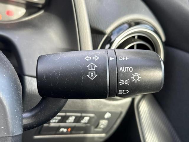 デミオ 15S 新品タイヤ/純正 SDナビ/衝突安全装置/車線逸脱防止支援システム/パーキングアシスト バックガイド/ドライブレコーダー 前後/Bluetooth接続/ETC/EBD付ABS/横滑り防止装置 ドラレコ(17枚目)