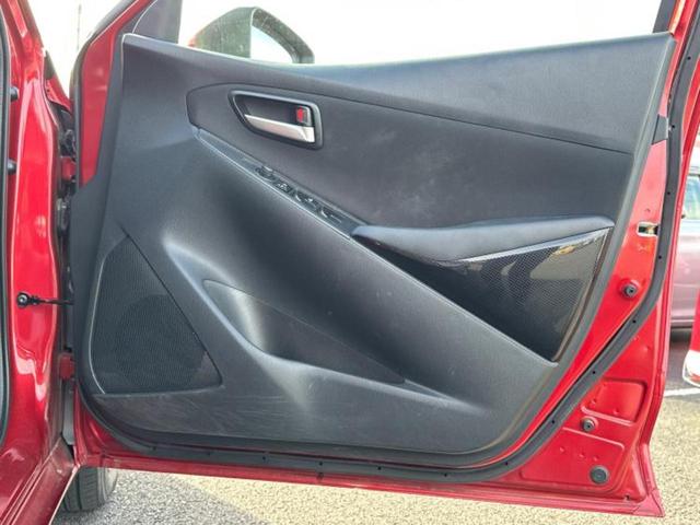 デミオ 15S 新品タイヤ/純正 SDナビ/衝突安全装置/車線逸脱防止支援システム/パーキングアシスト バックガイド/ドライブレコーダー 前後/Bluetooth接続/ETC/EBD付ABS/横滑り防止装置 ドラレコ(20枚目)