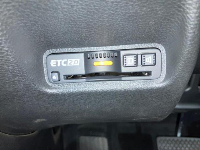インサイト LX 新品タイヤ/保証書/純正 9インチ ナビ/ホンダセンシング/シートヒーター/車線逸脱防止支援システム/ヘッドランプ LED/USBジャック/Bluetooth接続/ETC/EBD付ABS バックカメラ(12枚目)