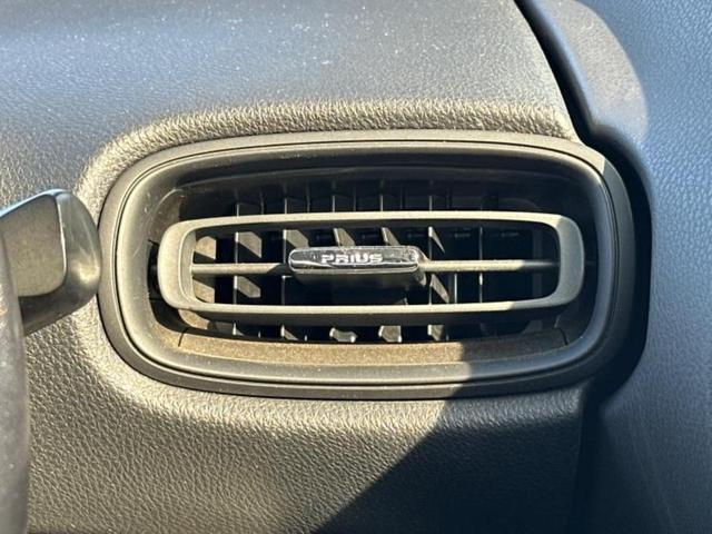 プリウス S 新品タイヤ/保証書/純正 SDナビ/トヨタセーフティセンス/車線逸脱防止支援システム/ドライブレコーダー 純正/ヘッドランプ LED/Bluetooth接続/ETC/EBD付ABS/横滑り防止装置(37枚目)