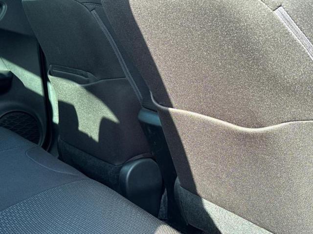 プリウス S 新品タイヤ/保証書/純正 SDナビ/トヨタセーフティセンス/車線逸脱防止支援システム/ドライブレコーダー 純正/ヘッドランプ LED/Bluetooth接続/ETC/EBD付ABS/横滑り防止装置(40枚目)