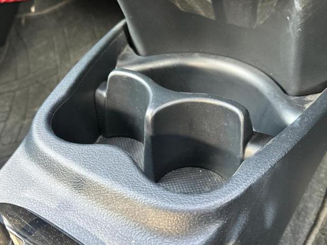 ナビ、ドラレコ、ＥＴＣ、フリップダウンモニター、デジタルインナーミラーｅｔｃ…後付け可能です！オプションも豊富に取り揃えておりますのでご安心ください！