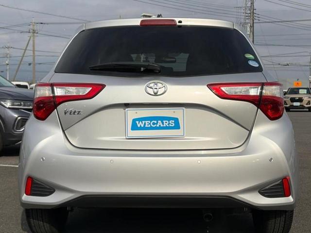 ヴィッツ Ｆセーフティエディション３　新品タイヤ／保証書／社外　メモリーナビ／衝突安全装置／車線逸脱防止支援システム／ドライブレコーダー　社外／ヘッドランプ　ＬＥＤ／Ｂｌｕｅｔｏｏｔｈ接続／ＥＢＤ付ＡＢＳ／横滑り防止装置　バックカメラ（44枚目）