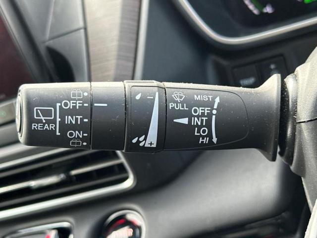 お車に合わせて無料保証以外にも、保証範囲、期間、距離を拡充させた有料保証もご用意しております！中古車の購入が初めてで不安・・・というお客様もご安心ください！