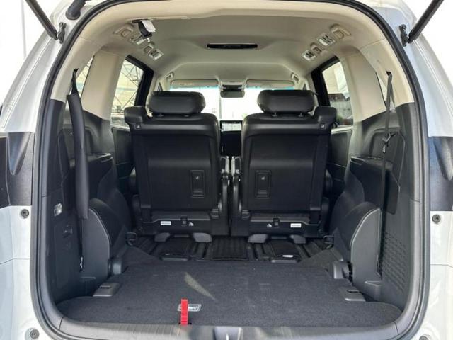 全国に店舗を展開しているのでどこでもお取り寄せが可能です！この車が気になるけど遠方だから・・・と諦める必要はありません！※別途陸送費が必要です。