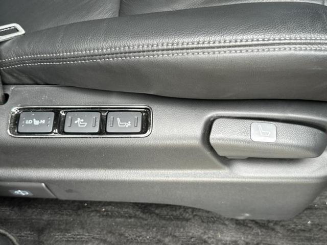 お車に合わせて無料保証以外にも、保証範囲、期間、距離を拡充させた有料保証もご用意しております！中古車の購入が初めてで不安・・・というお客様もご安心ください！