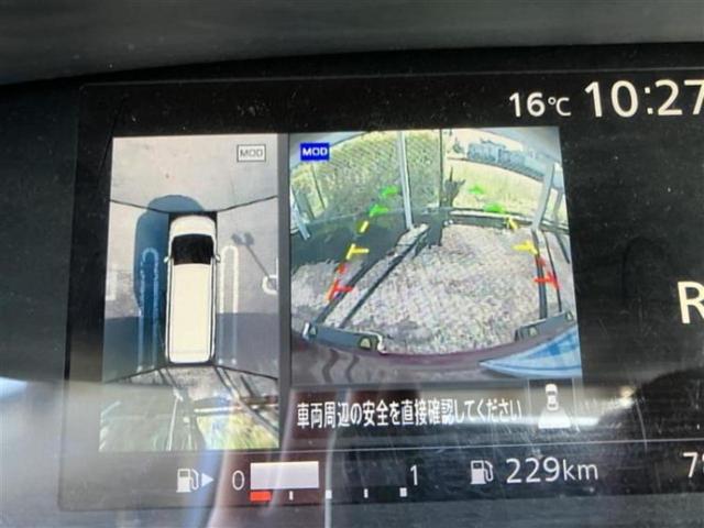 セレナ ハイウェイスター　社外　ＳＤナビ／インテリジェントルームミラー／エマージェンシーブレーキ／両側電動スライドドア／アラウンドビューモニター／車線逸脱防止支援システム／プロパイロット／ドライブレコーダー　前後　全周囲カメラ（11枚目）