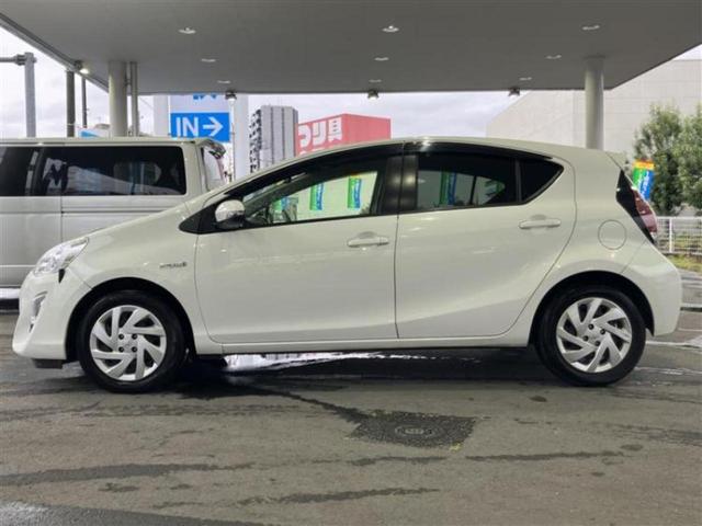 アクア Ｇ　新品タイヤ／純正　ＳＤナビ／パーキングアシスト　バックガイド／Ｂｌｕｅｔｏｏｔｈ接続／ＥＴＣ／ＥＢＤ付ＡＢＳ／横滑り防止装置／アイドリングストップ／クルーズコントロール／バックモニター　バックカメラ（2枚目）