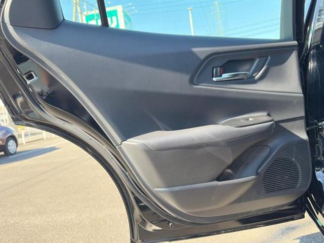 プリウス Ｚ　新品タイヤ／保証書／純正　１１．６インチ　ＳＤナビ／デジタルインナーミラー／衝突安全装置／シートヒーター／全方位モニター／車線逸脱防止支援システム／シート　合皮　衝突被害軽減システム　全周囲カメラ（23枚目）