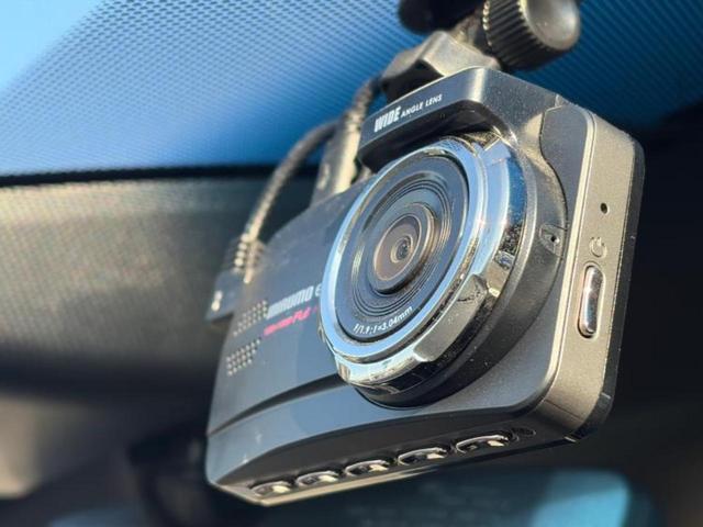 アルファード Ｓタイプゴールド　新品タイヤ／保証書／ディスプレイオーディオ＋ナビ９インチ／フリップダウンモニター　純正　１２．１インチ／デジタルインナーミラー／衝突安全装置／両側電動スライドドア／車線逸脱防止支援システム　ドラレコ（41枚目）