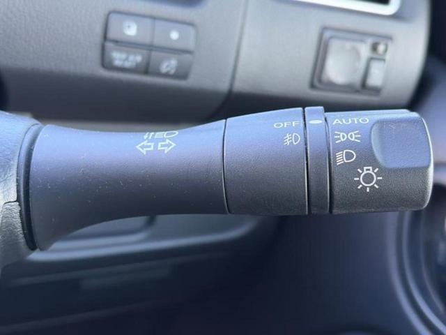 セレナ ハイウェイスターHVアドバンスドセーフティパッケ 純正 ナビ/フリップダウンモニター 純正 11インチ/エマージェンシーブレーキ/両側電動スライドドア/アラウンドビューモニター/車線逸脱防止支援システム/ドライブレコーダー 社外 衝突被害軽減システム(15枚目)