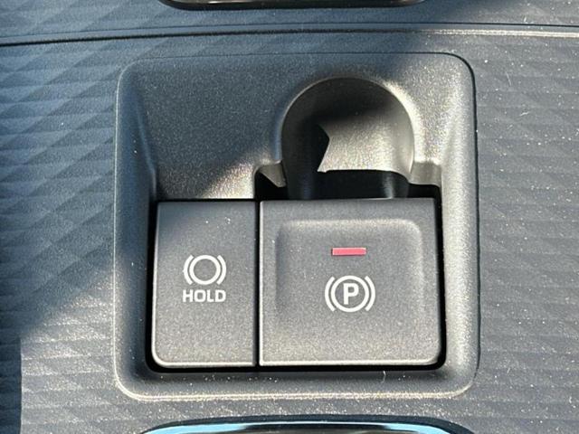 ロッキー プレミアムＧ　保証書／ディスプレイオーディオ９インチ／スマートアシスト（トヨタ・ダイハツ）／シートヒーター　前席／パノラマモニター／車線逸脱防止支援システム／登録済未使用車／ヘッドランプ　ＬＥＤ　全周囲カメラ　ＴＶ（25枚目）