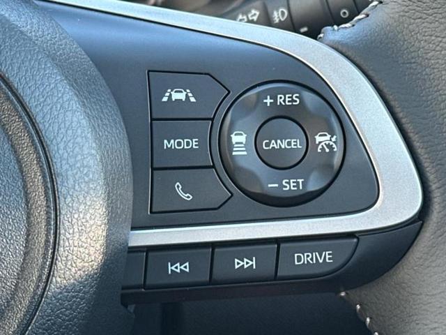 ロッキー プレミアムＧ　保証書／ディスプレイオーディオ９インチ／スマートアシスト（トヨタ・ダイハツ）／シートヒーター　前席／パノラマモニター／車線逸脱防止支援システム／登録済未使用車／ヘッドランプ　ＬＥＤ　全周囲カメラ　ＴＶ（27枚目）