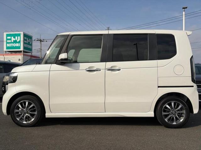 Ｎ－ＢＯＸカスタム ヒョウジュン　保証書／ホンダセンシング／電動スライドドア／シートヒーター　前席／車線逸脱防止支援システム／ヘッドランプ　ＬＥＤ／横滑り防止装置／アイドリングストップ／バックモニター／禁煙車／エアバッグ　運転席（2枚目）
