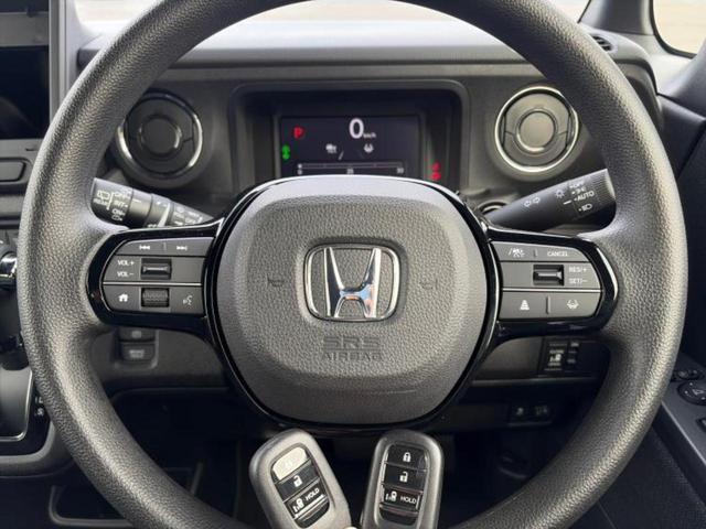 Ｎ－ＢＯＸカスタム ヒョウジュン　保証書／ホンダセンシング／電動スライドドア／シートヒーター　前席／車線逸脱防止支援システム／ヘッドランプ　ＬＥＤ／横滑り防止装置／アイドリングストップ／バックモニター／禁煙車／エアバッグ　運転席（10枚目）