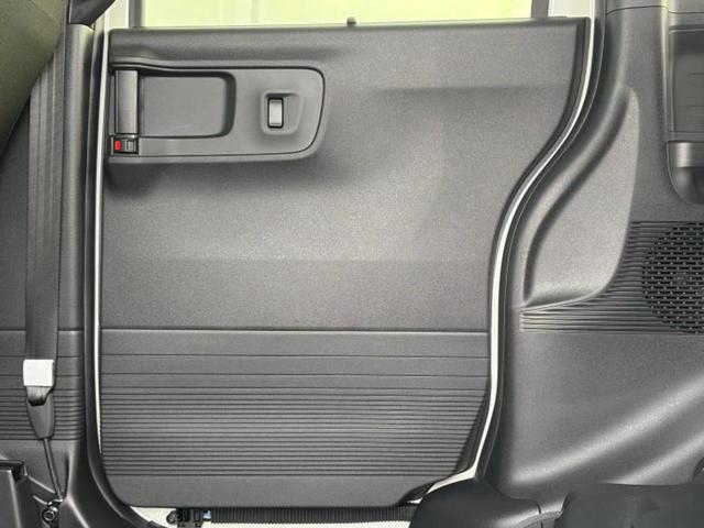Ｎ－ＢＯＸカスタム ヒョウジュン　保証書／ホンダセンシング／電動スライドドア／シートヒーター　前席／車線逸脱防止支援システム／ヘッドランプ　ＬＥＤ／横滑り防止装置／アイドリングストップ／バックモニター／禁煙車／エアバッグ　運転席（21枚目）