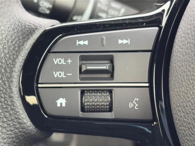 Ｎ－ＢＯＸカスタム ヒョウジュン　保証書／ホンダセンシング／電動スライドドア／シートヒーター　前席／車線逸脱防止支援システム／ヘッドランプ　ＬＥＤ／横滑り防止装置／アイドリングストップ／バックモニター／禁煙車／エアバッグ　運転席（31枚目）