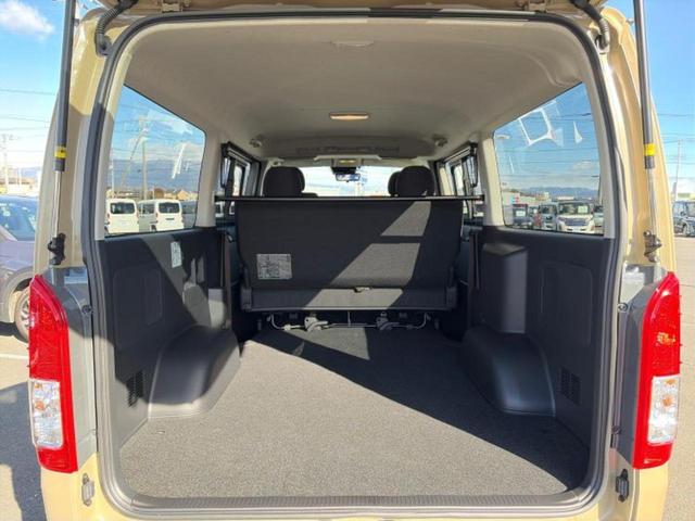 ハイエースバン ロングスーパーGL 保証書/社外 8インチ SDナビ/デジタルインナーミラー/トヨタセーフティセンス/車線逸脱防止支援システム/ヘッドランプ LED/USBジャック/Bluetooth接続/ETC2.0 バックカメラ(8枚目)