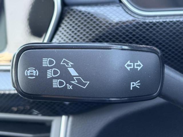 T-クロス TSIスタイル 保証書/純正 SDナビ/衝突安全装置/シート ハーフレザー/ヘッドランプ LED/ETC/EBD付ABS/横滑り防止装置/アイドリングストップ/クルーズコントロール/バックモニター/ルーフレール(14枚目)