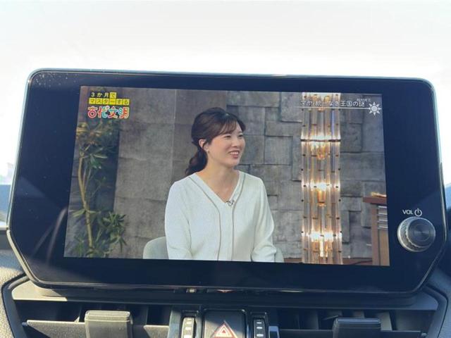 RAV4 4WDアドベンチャーオフロードパッケージ2 保証書/ディスプレイオーディオ+ナビ10.5インチ/デジタルインナーミラー/トヨタセーフティセンス/シートヒーター/パノラミックビューモニター/車線逸脱防止支援システム/シート 合皮 全周囲カメラ(13枚目)