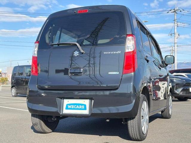 ワゴンＲ ＦＸ　新品タイヤ／保証書／ＥＢＤ付ＡＢＳ／アイドリングストップ／禁煙車／エアバッグ　運転席／エアバッグ　助手席／パワーウインドウ／キーレスエントリー／オートエアコン／パワーステアリング／盗難防止システム（3枚目）
