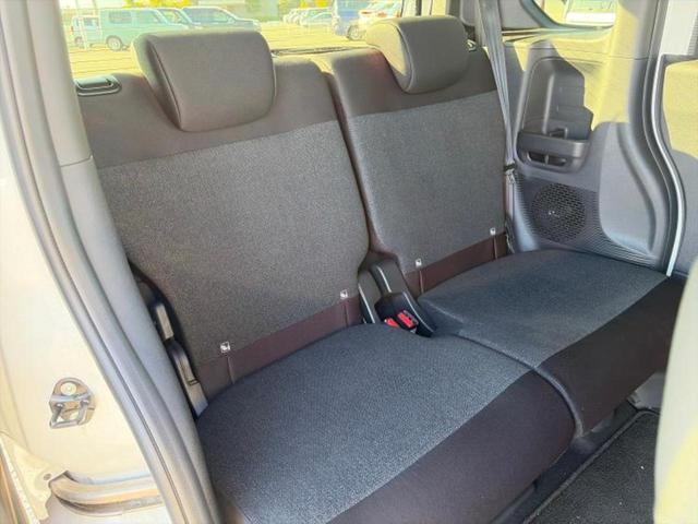 N-BOXカスタム ヒョウジュン 保証書/ホンダセンシング/電動スライドドア/シートヒーター 運転席/車線逸脱防止支援システム/ヘッドランプ LED/EBD付ABS/横滑り防止装置/アイドリングストップ/禁煙車/エアバッグ 運転席(5枚目)