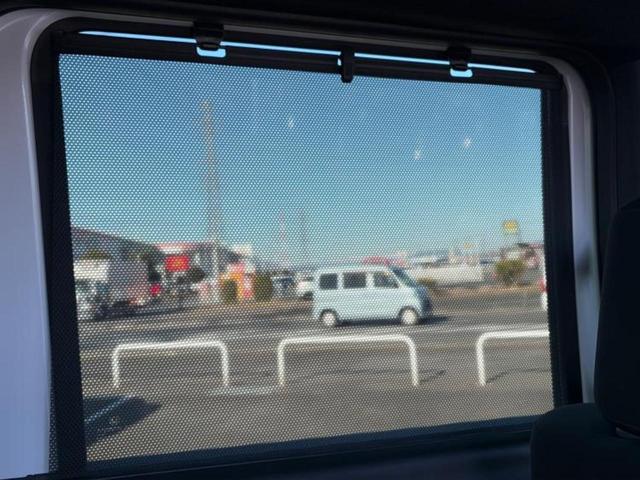 N-BOXカスタム ヒョウジュン 保証書/ホンダセンシング/電動スライドドア/シートヒーター 運転席/車線逸脱防止支援システム/ヘッドランプ LED/EBD付ABS/横滑り防止装置/アイドリングストップ/禁煙車/エアバッグ 運転席(41枚目)