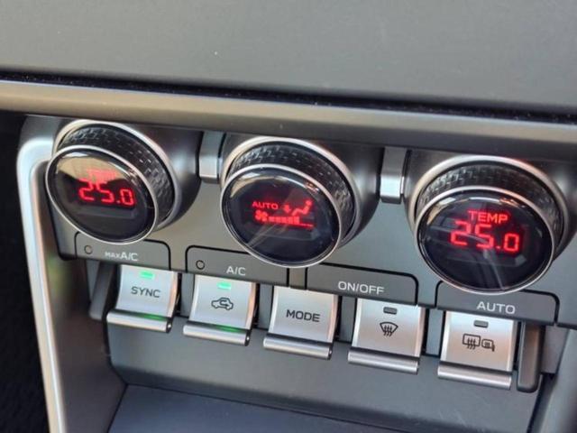 ＧＲ８６ ＲＣ　保証書／ヘッドランプ　ＬＥＤ／ＥＴＣ／ＥＢＤ付ＡＢＳ／横滑り防止装置／クルーズコントロール／エアバッグ　運転席／エアバッグ　助手席／エアバッグ　サイド／アルミホイール　社外　１８インチ　ワンオーナー（9枚目）