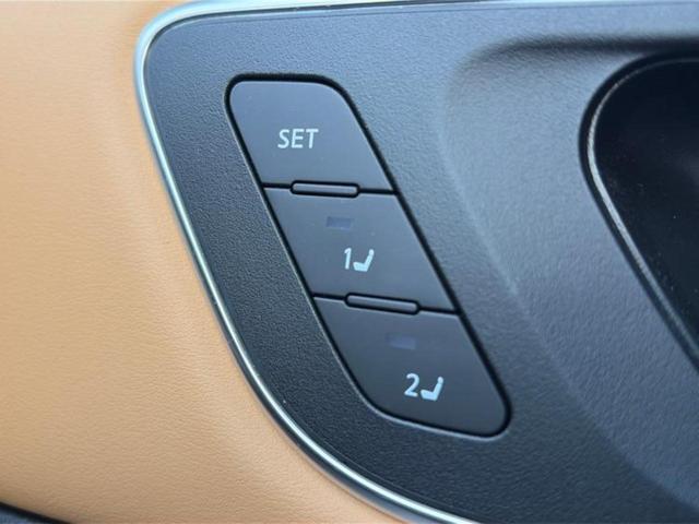 エクストレイル ４ＷＤ　Ｇ　ｅ－４ＯＲＣＥ　サンルーフ／ＢＯＳＥ／保証書／純正　１２．３インチ　メモリーナビ／インテリジェントルームミラー／エマージェンシーブレーキ／シートヒーター　全席／全方位モニター／車線逸脱防止支援システム　革シート（41枚目）