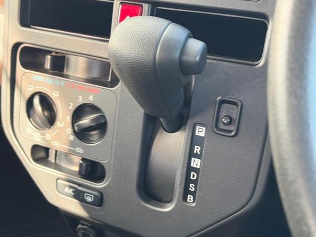 ルーミー Ｘ　新品タイヤ／保証書／社外　ＳＤナビ／電動スライドドア／ＥＴＣ／ＥＢＤ付ＡＢＳ／横滑り防止装置／アイドリングストップ／ワンセグＴＶ／ＤＶＤ／エアバッグ　運転席／エアバッグ　助手席／パワーウインドウ（18枚目）