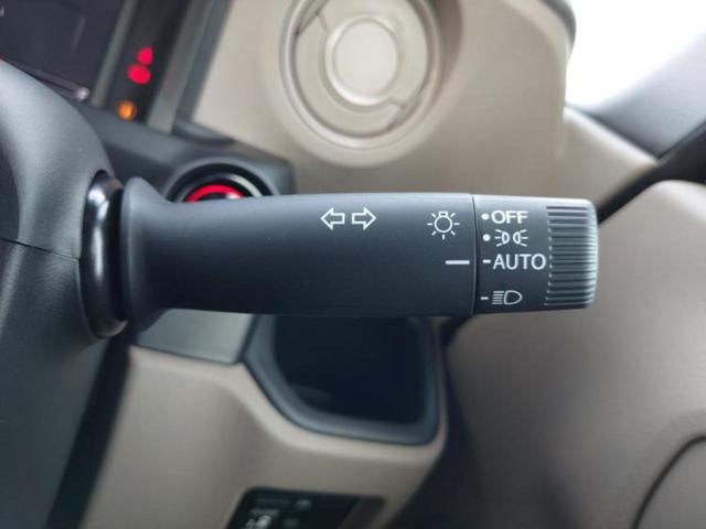 Ｎ－ＢＯＸジョイ ヒョウジュン２トーン　保証書／ホンダセンシング／電動スライドドア／車線逸脱防止支援システム／登録済未使用車／ヘッドランプ　ＬＥＤ／ＥＢＤ付ＡＢＳ／横滑り防止装置／アイドリングストップ／クルーズコントロール／禁煙車（11枚目）